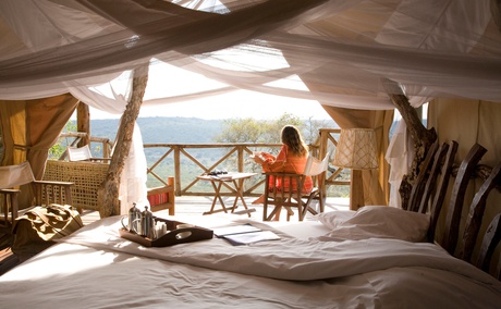 Relax in luxury on your safari to Lake Mburo National Park at Mihingo Lodge